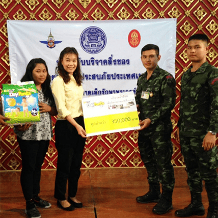 เบบี้เลิฟร่วมปันน้ำใจบริจาคผ้าอ้อมช่วยเหลือเด็ก ๆ ที่เนปาล