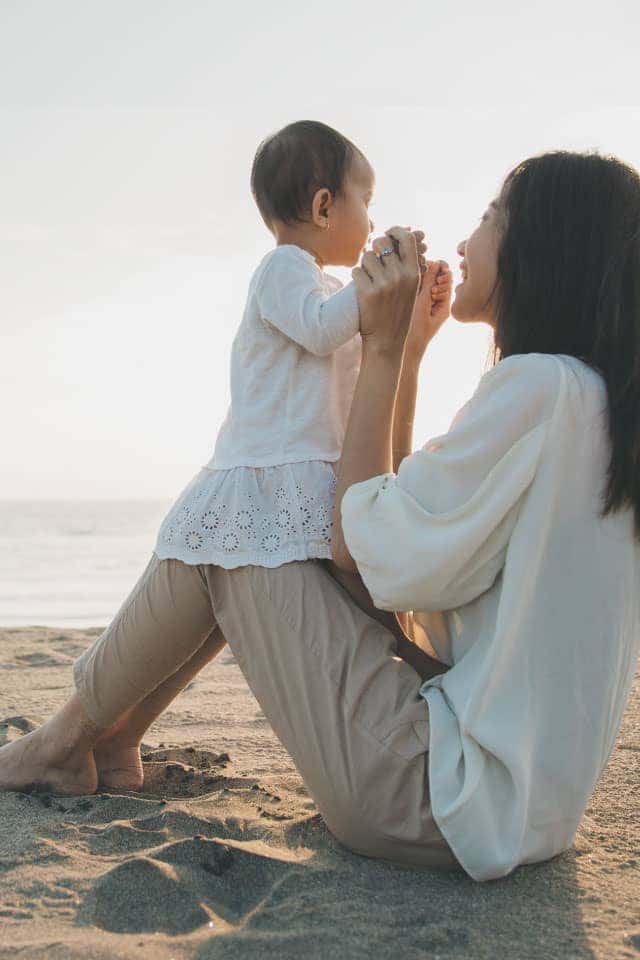 เรื่องฮอตที่ต้องระวังให้ลูกน้อยช่วงหน้าร้อน