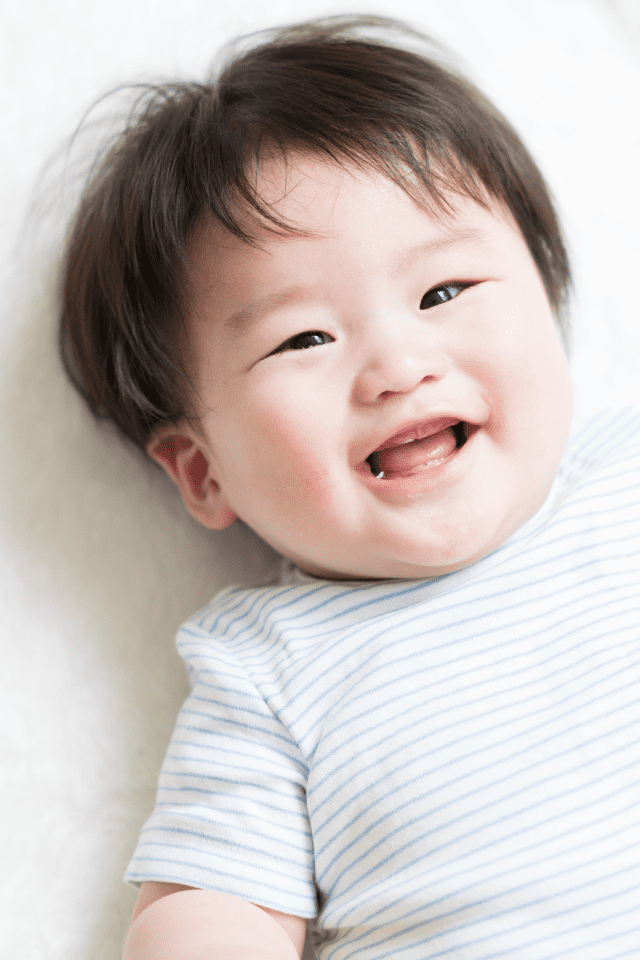 ลูกหัวเราะบ่อยเกิน อย่าชะล่าใจ! อาจเสี่ยงเป็น ’เนื้องอกหัวเราะ’