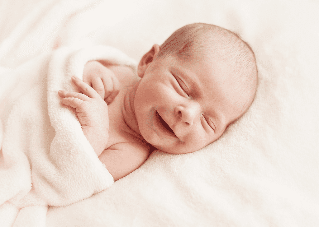 ดูแลสุขภาพปากและฟันของลูกน้อย คุณแม่ทำได้ตั้งแต่แรกเกิด