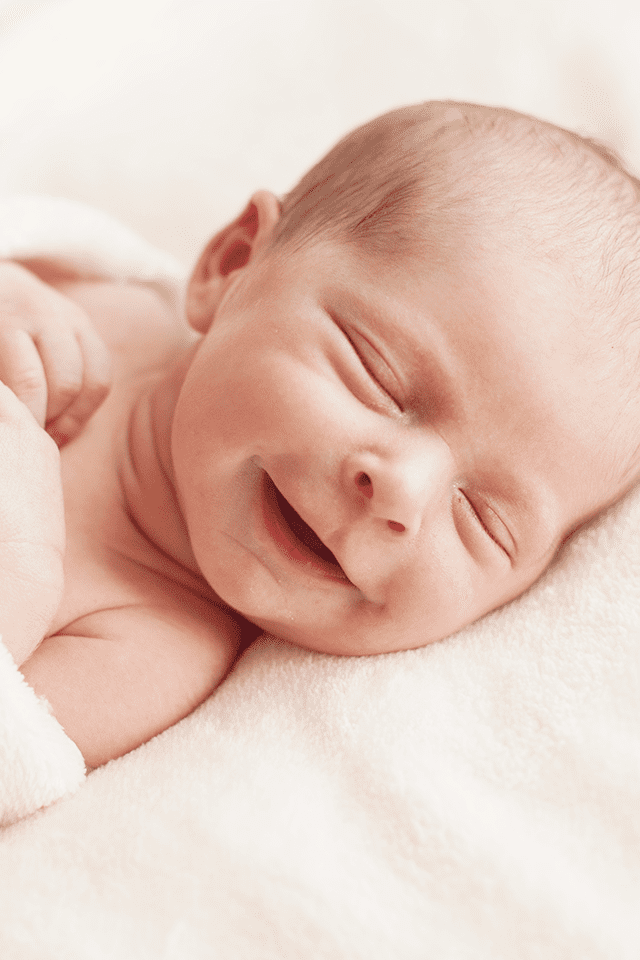 ดูแลสุขภาพปากและฟันของลูกน้อย คุณแม่ทำได้ตั้งแต่แรกเกิด