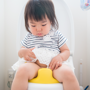 Is there anything wrong? If babies’ stool is green.