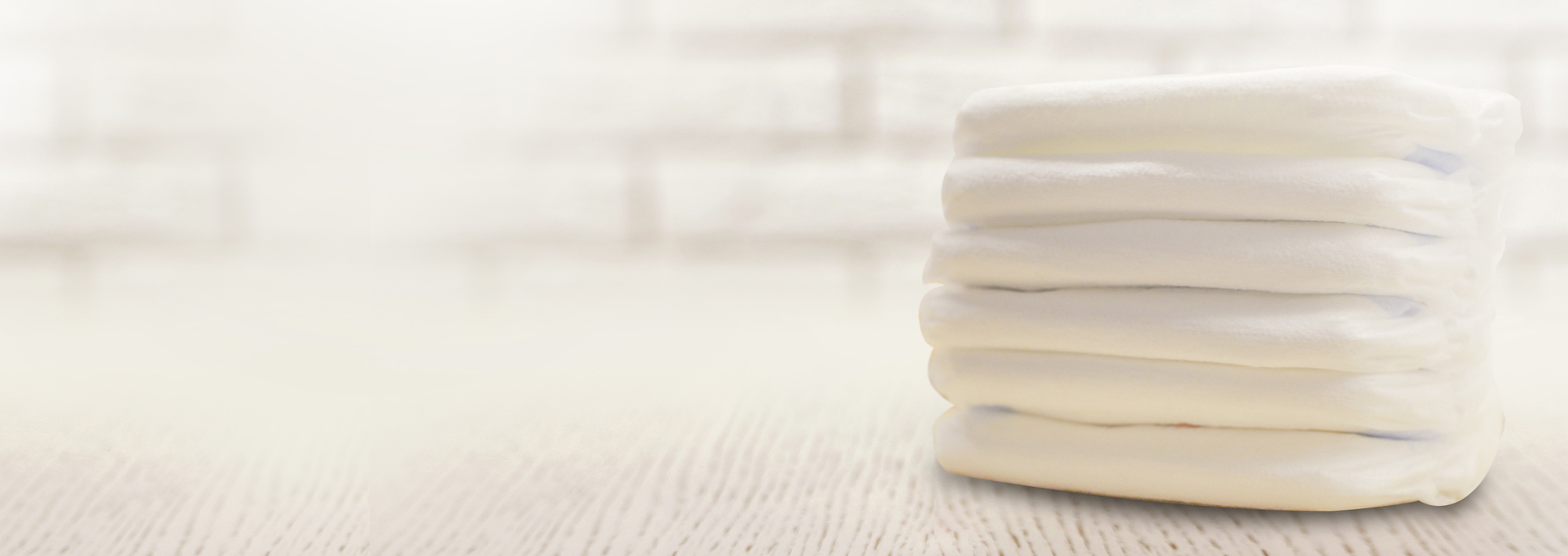 “Disposable Diapers and Muslin Cloth Diapers: Your two best friends in child rearing”