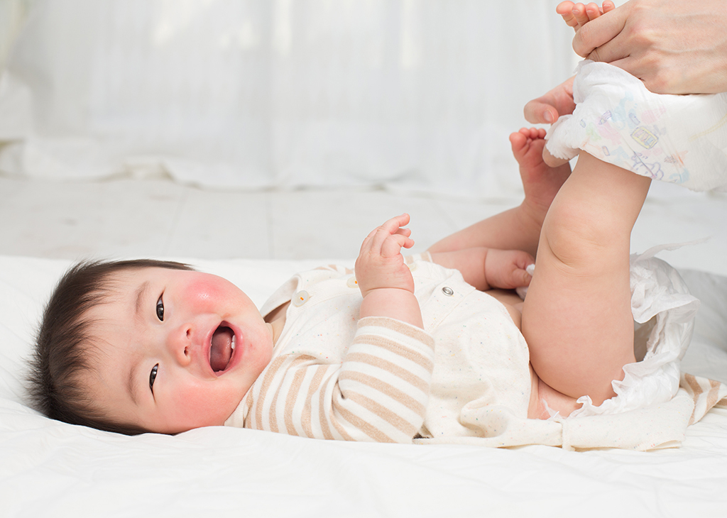 How many times per day should the baby be changed?