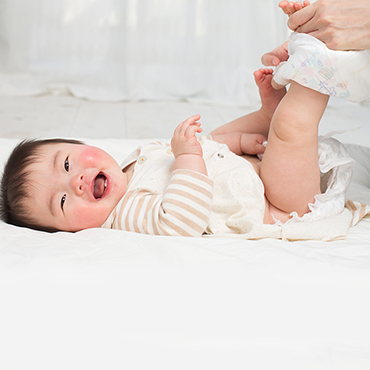 How many times per day should the baby be changed?